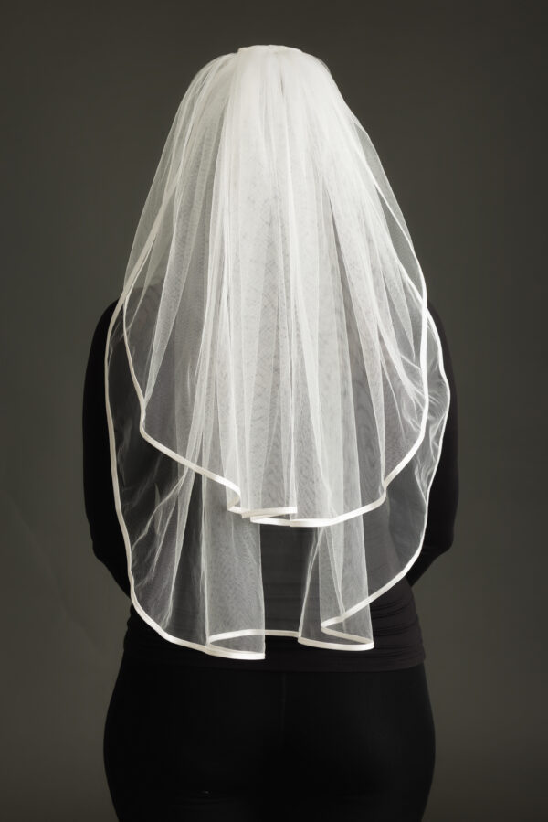 Two-Tier Veil with 1/2cm Satin Trim [953]