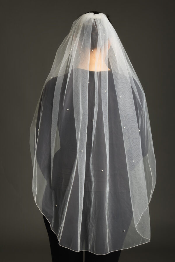 One-Tier Sprinkling Pearls Wedding Bridal Veil [2136]
