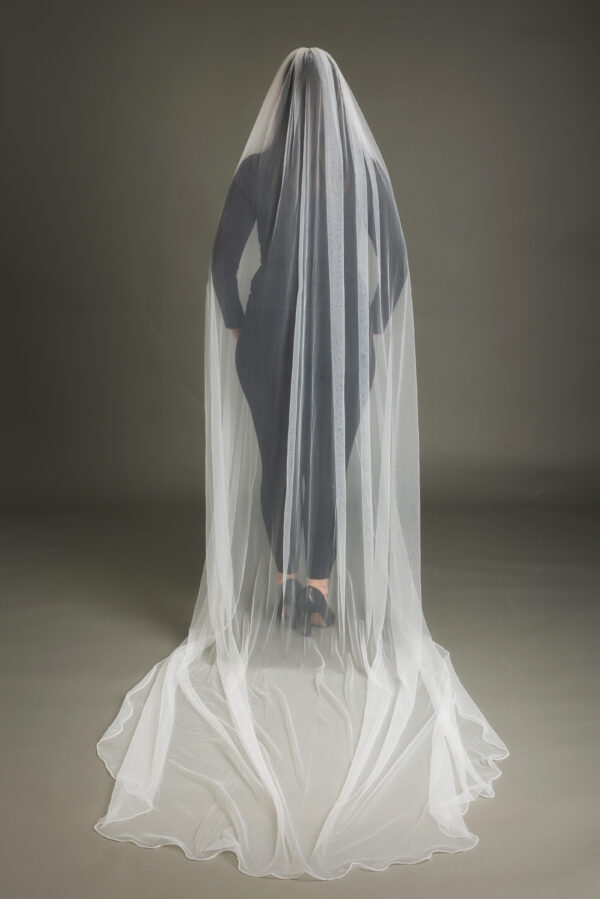 One-Tier Very Soft Tulle Plain Wedding Bridal Veil With Crystal Edge [2203]